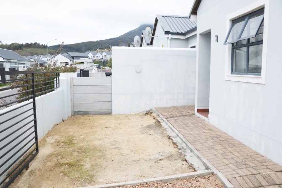 2 Bedroom Property for Sale in Idasvallei Western Cape